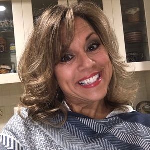 Meet your Posher, Maryrose